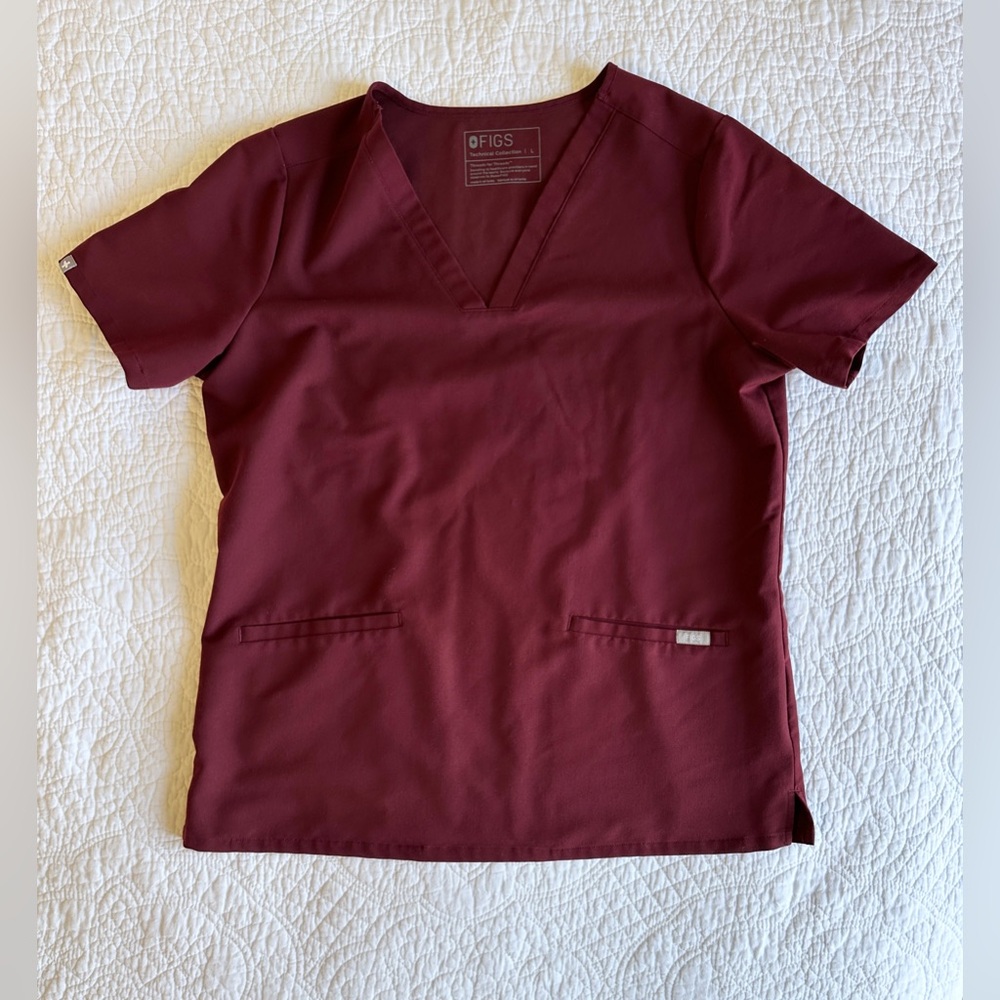 Figs Technical Casma Scrub Top Womens Size Large Maroon/Wine PO3096 Pockets 🩺